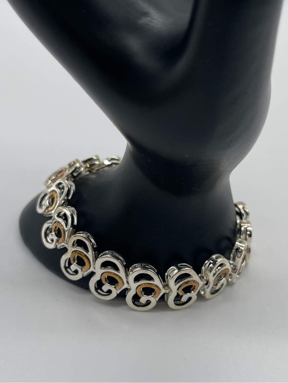 Vintage God’s Heart Silver-Tone Linked Circle Bracelet Women's Jewelry